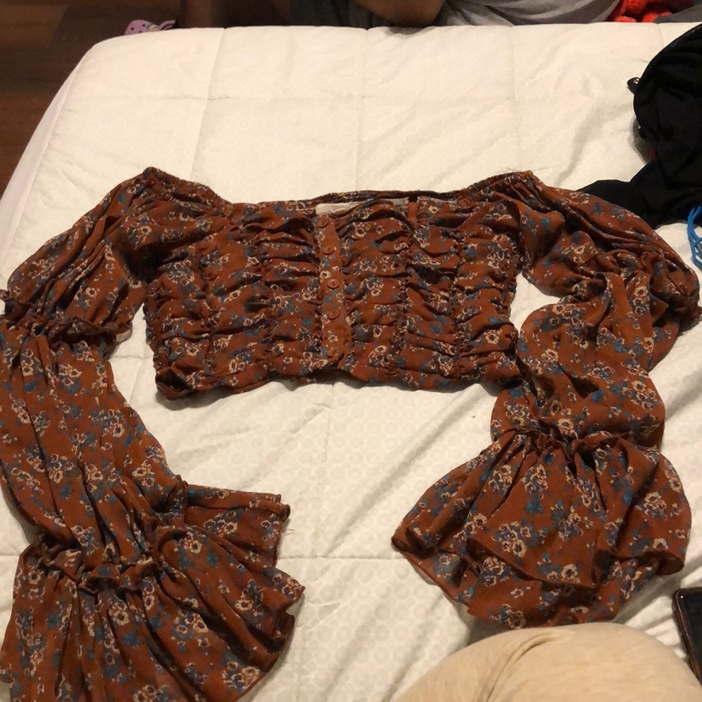 Crop top